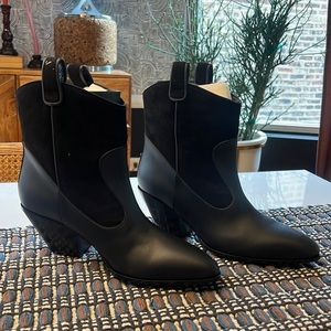 SOLD *** Giuseppe Zanotti - Western Booties Sz. 39